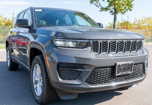 2025 Jeep Grand Cherokee Laredo X