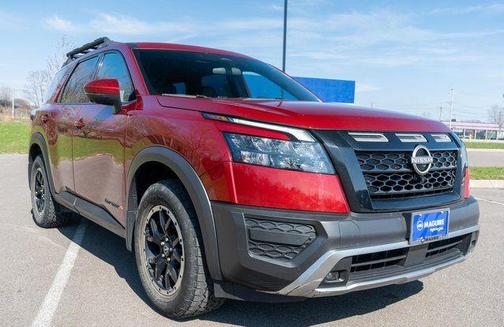 Scarlet Ember 2023 Nissan Pathfinder Rock Creek