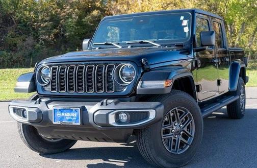 2024 Jeep Gladiator Sport
