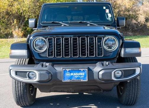 2024 Jeep Gladiator Sport