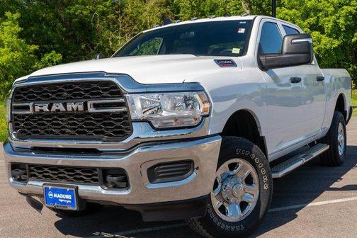 Bright White Clearcoat 2024 RAM 2500 Tradesman