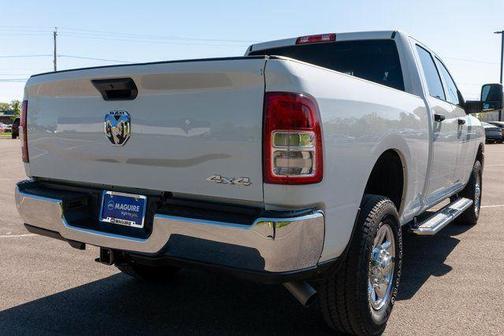 Bright White Clearcoat 2024 RAM 2500 Tradesman