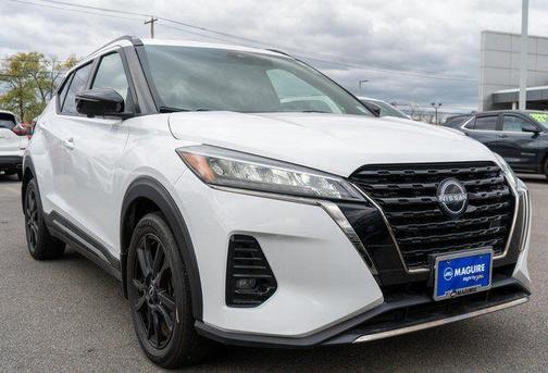 Fresh Powder 2023 Nissan Kicks SR