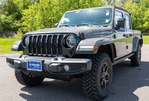 Sting Gray Clearcoat 2021 Jeep Gladiator Sport