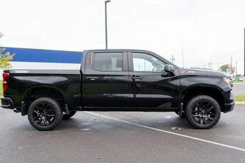 2023 Chevrolet Silverado 1500 Custom Trail Boss