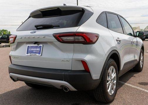 Silver Metallic 2025 Ford Escape Active