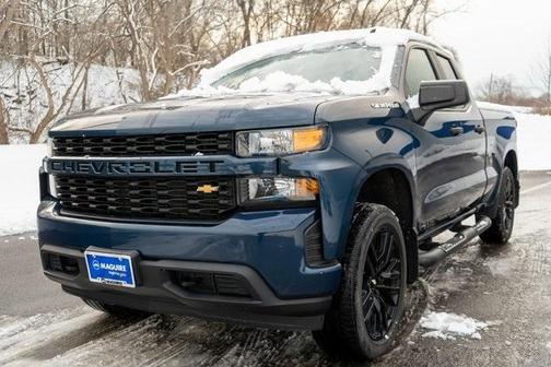 2020 Chevrolet Silverado 1500 Custom
