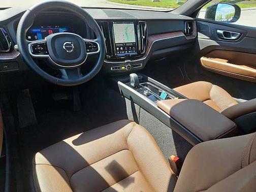 Denim Blue 2024 Volvo XC60 Plus