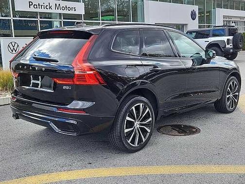 2024 Volvo XC60 Plus