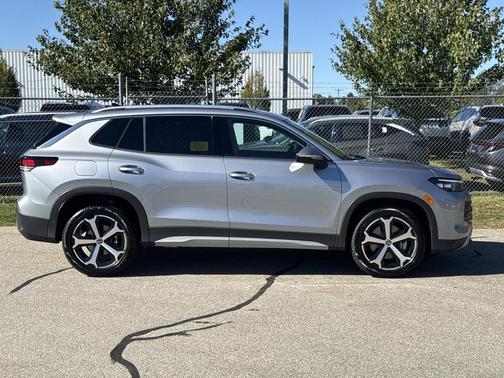 2025 Volkswagen Tiguan 2.0T SE 4MOTION