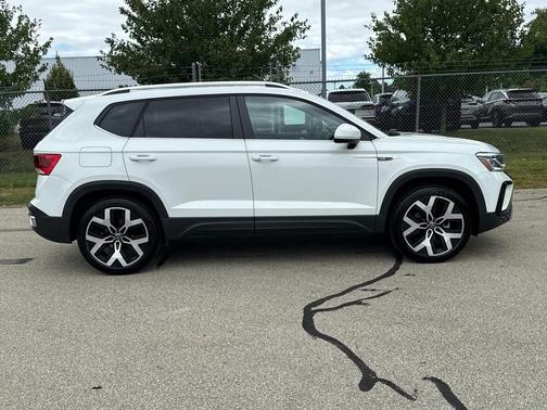 2022 Volkswagen Taos 1.5T SEL