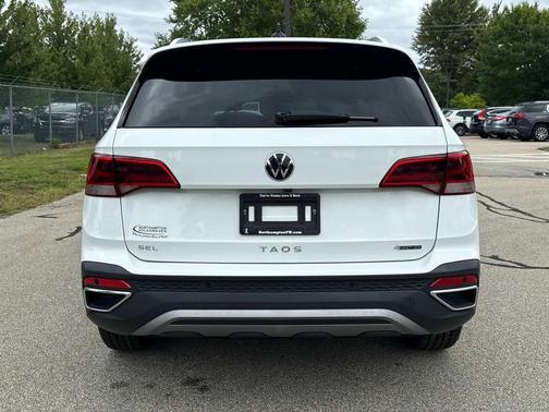 2022 Volkswagen Taos 1.5T SEL