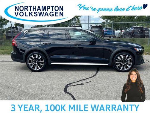2025 Volvo V60 Cross Country B5 Ultra