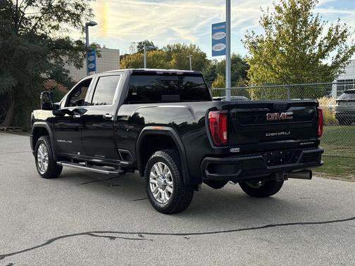 2022 GMC Sierra 2500 Denali
