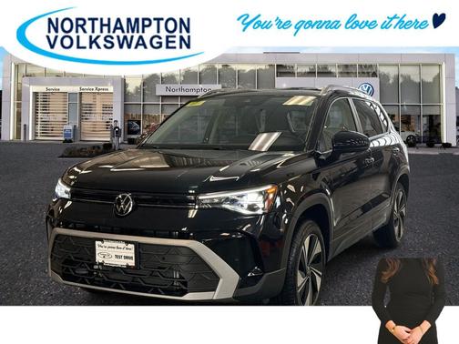 2026 Volkswagen Taos SE