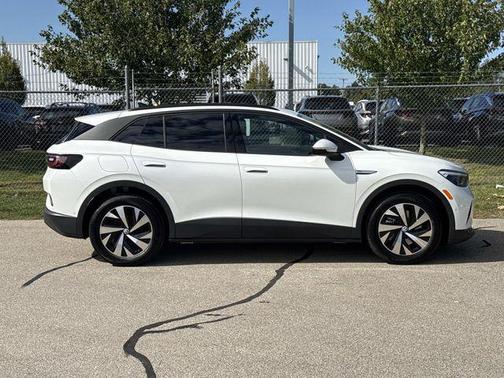 2025 Volkswagen ID.4 Pro