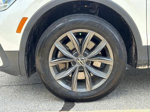 2023 Volkswagen Tiguan 2.0T SE 4MOTION