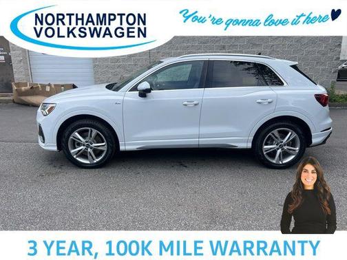 2022 Audi Q3 45 S line Premium Plus