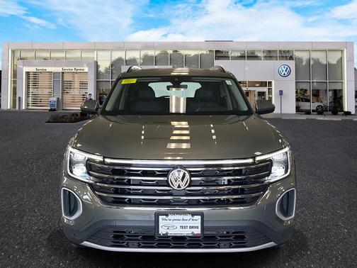 2026 Volkswagen Atlas 2.0T SE w/Technology 4MOTION