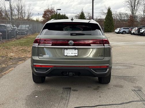 2026 Volkswagen Atlas Cross Sport 2.0T SE w/Technology 4MOTION
