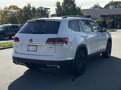 2022 Volkswagen Atlas 3.6L SE w/Technology