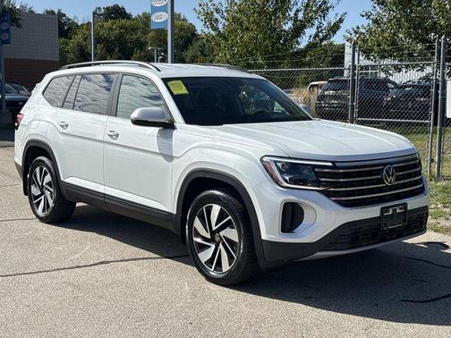 2026 Volkswagen Atlas 2.0T SE w/Technology 4MOTION