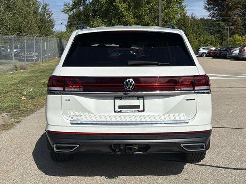 2026 Volkswagen Atlas 2.0T SE w/Technology 4MOTION
