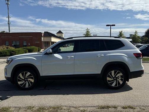 2026 Volkswagen Atlas 2.0T SE w/Technology 4MOTION