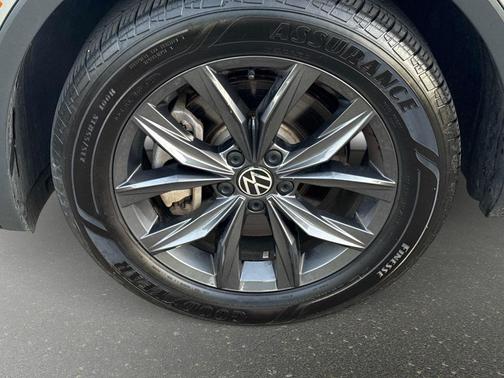 2022 Volkswagen Tiguan 2.0T SE 4MOTION