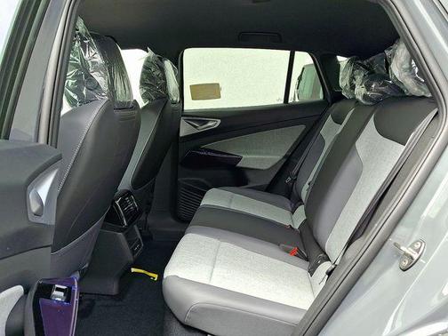 2025 Volkswagen ID.4 Pro