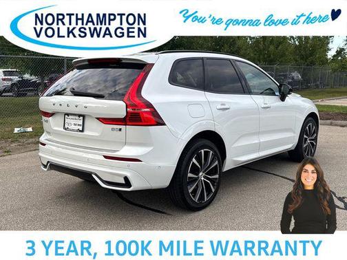 2025 Volvo XC60 B5 Plus