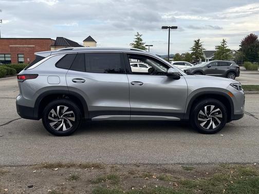 2025 Volkswagen Tiguan 2.0T S 4MOTION