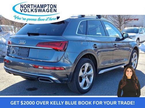 2022 Audi Q5 45 S line Premium Plus