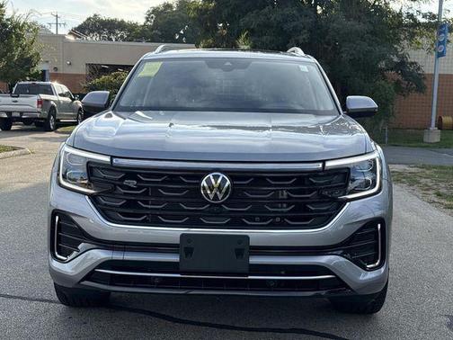 2026 Volkswagen Atlas 2.0T SEL Premium R-Line 4MOTION