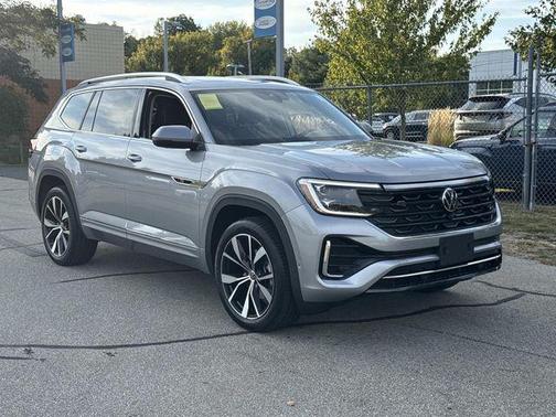 2026 Volkswagen Atlas 2.0T SEL Premium R-Line 4MOTION