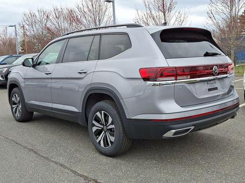 2025 Volkswagen Atlas 2.0T SE
