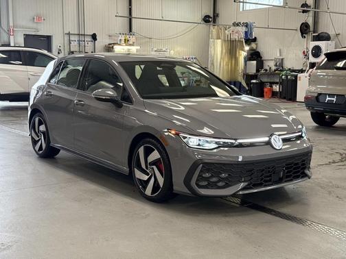 2026 Volkswagen Golf GTI 2.0T S DSG