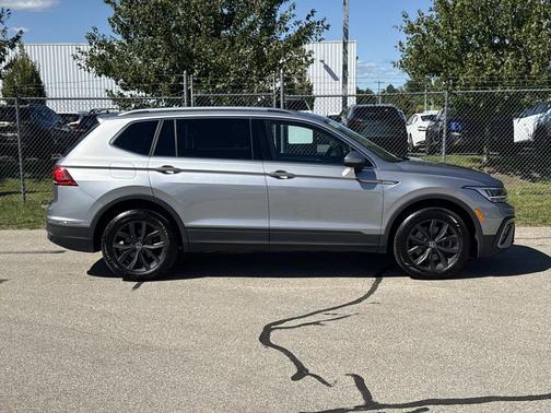 2024 Volkswagen Tiguan 2.0T SE 4MOTION