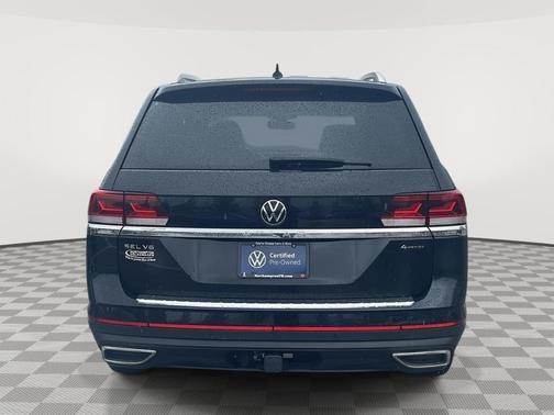 Deep Black Pearl Effect 2023 Volkswagen Atlas 3.6 SEL