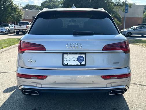 2022 Audi Q5 45 S line Premium