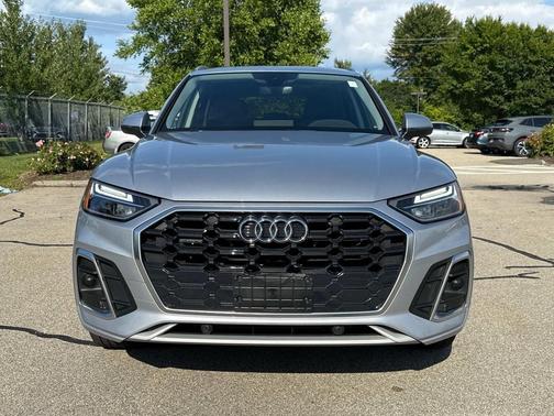 2022 Audi Q5 45 S line Premium