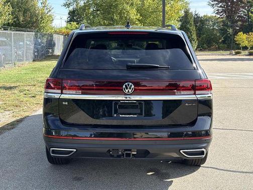 2026 Volkswagen Atlas 2.0T SE w/Technology 4MOTION