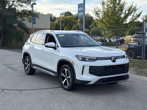 2025 Volkswagen Tiguan 2.0T SE 4MOTION