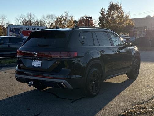 2026 Volkswagen Atlas 2.0T Peak Edition