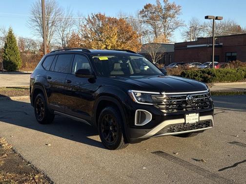 2026 Volkswagen Atlas 2.0T Peak Edition