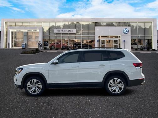 2022 Volkswagen Atlas 3.6L SE w/Technology
