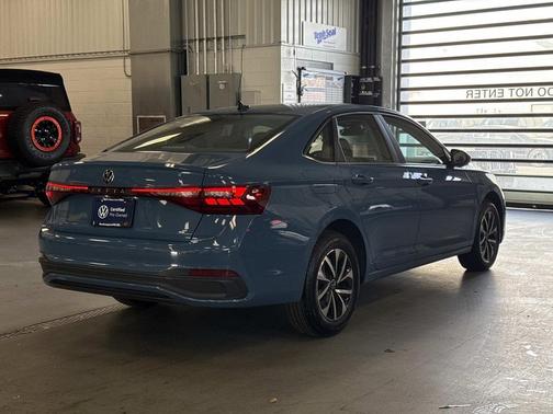 2025 Volkswagen Jetta 1.5T S