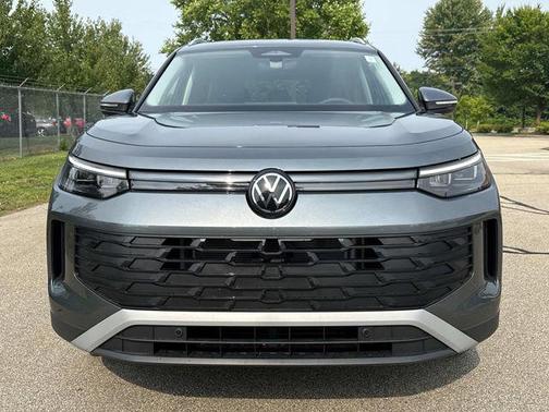 2025 Volkswagen Tiguan 2.0T SE 4MOTION