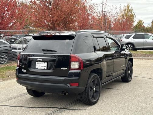 2016 Jeep Compass Latitude