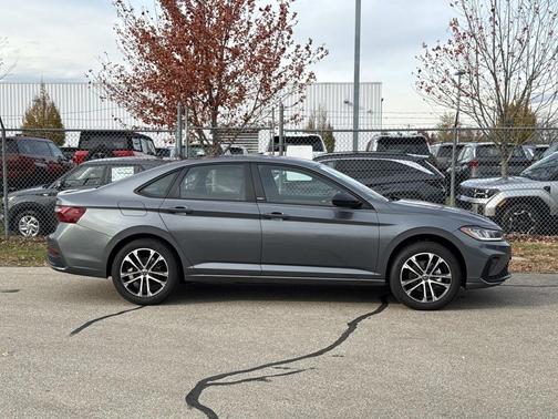 2025 Volkswagen Jetta 1.5T Sport